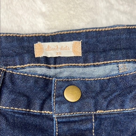 Altar’d State Denim Button-Front Skirt Size XS - Picture 2 of 6